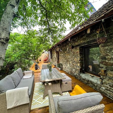 Вилла The Hunter House Ciudanovita Экстерьер фото