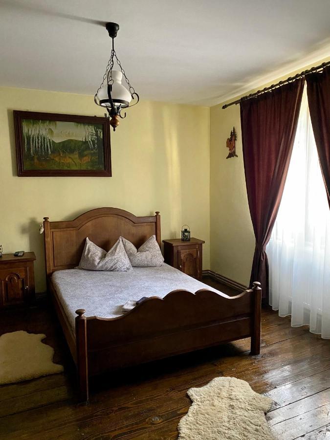 Вилла The Hunter House Ciudanovita Экстерьер фото
