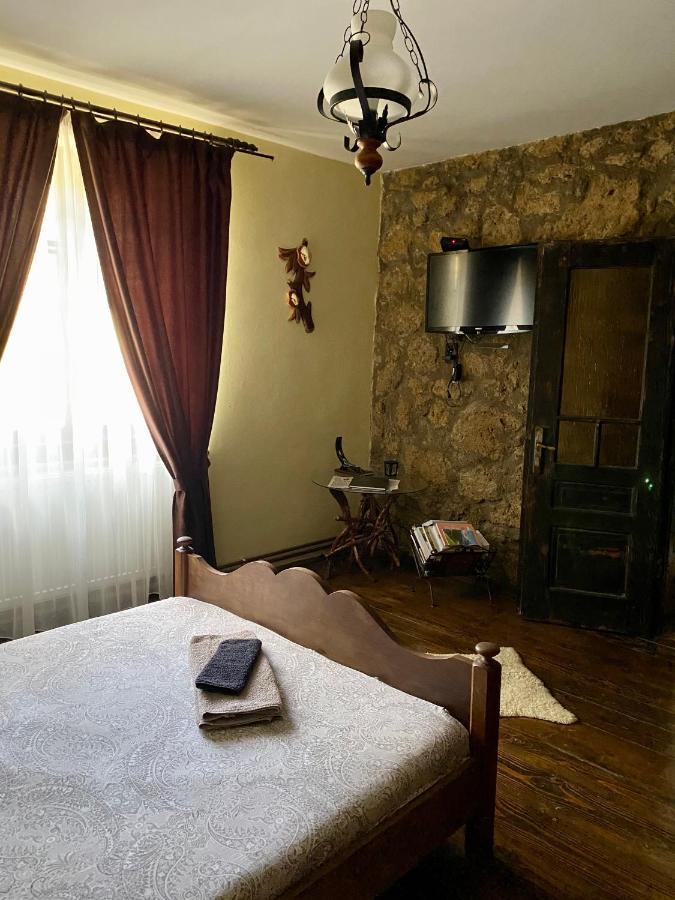 Вилла The Hunter House Ciudanovita Экстерьер фото
