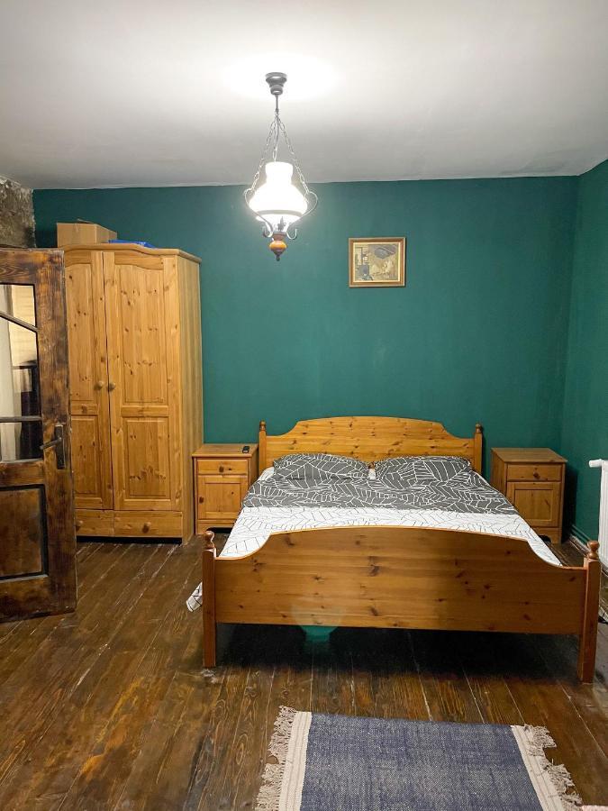 Вилла The Hunter House Ciudanovita Экстерьер фото